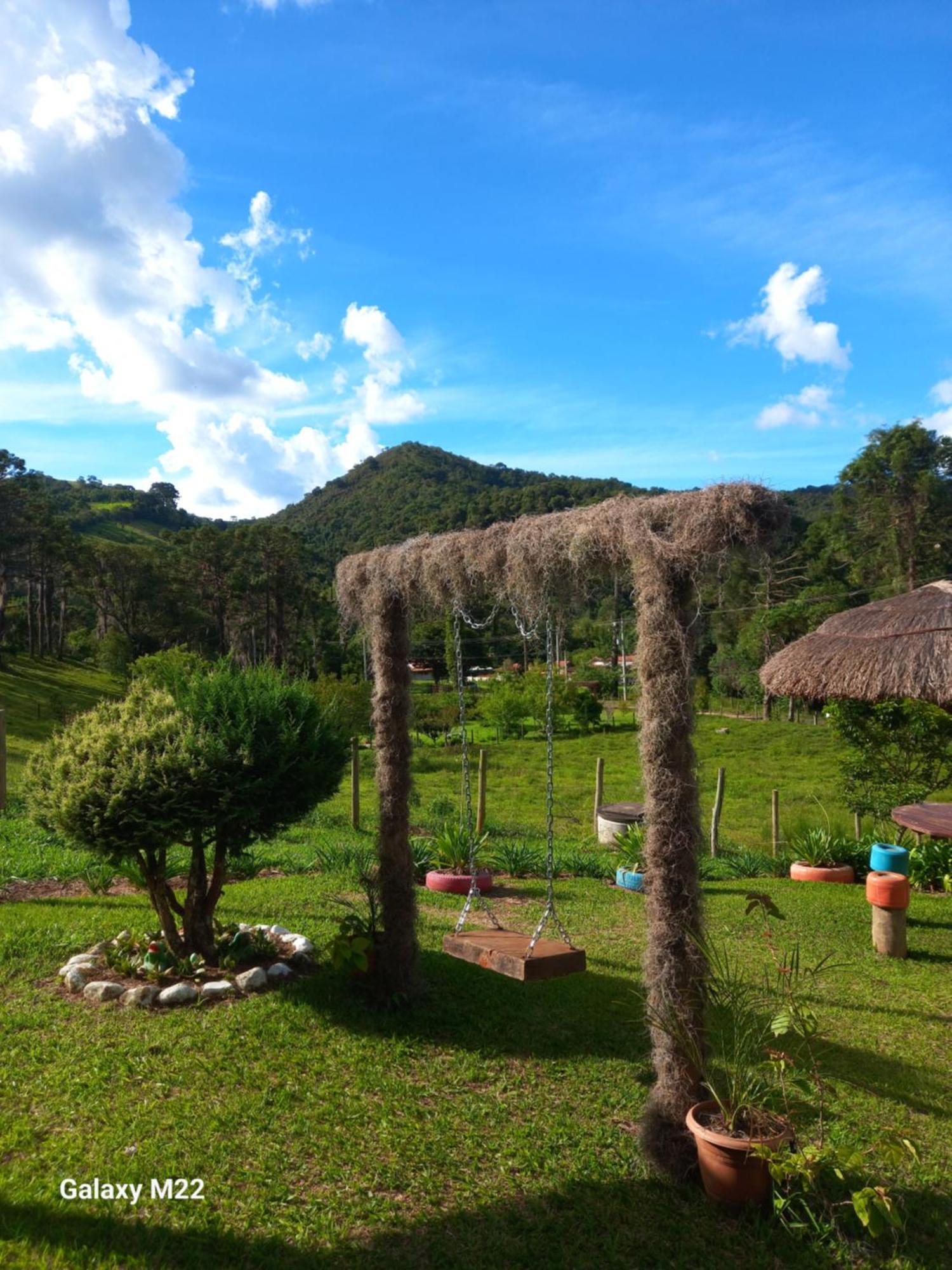 Chale 02 Beija Flor Holiday home Cunha